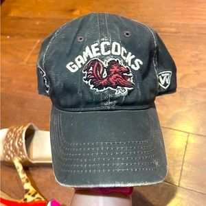 USC GAMECOCKS BALLCAP Carolina One Size One Fit Flex Fit distressed Trucker Hat